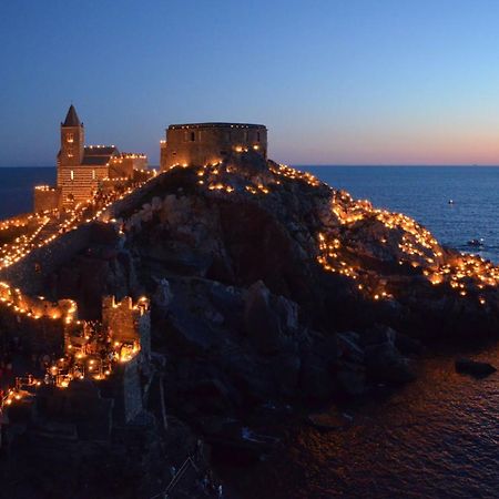 فندق Le Finestre Veneris بورتوفينيري المظهر الخارجي الصورة